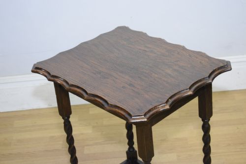 EARLY 20TH CENTURY OAK OCCASIONAL TABLE - ADDITIONAL PHOTO 8