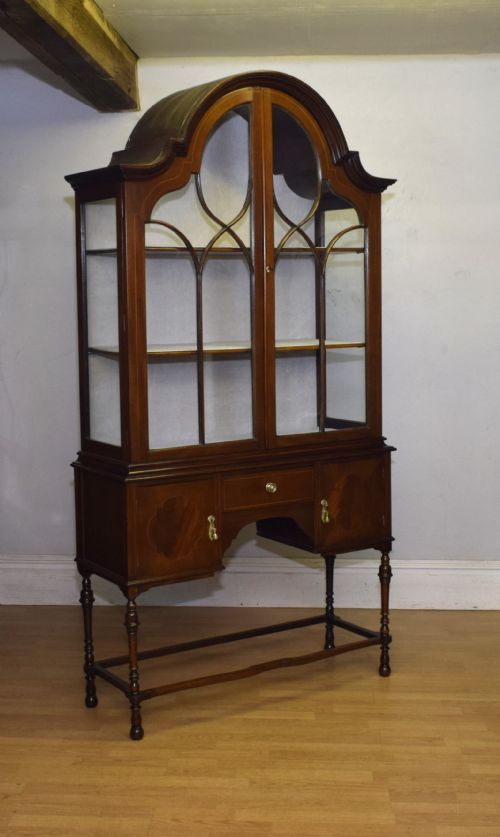 EARLY 20TH CENTURY DISPLAY CABINET - ADDITIONAL PHOTO 14
