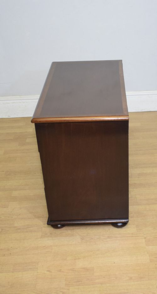VICTORIAN MAHOGANY CHEST OF DRAWERS - ADDITIONAL PHOTO 13
