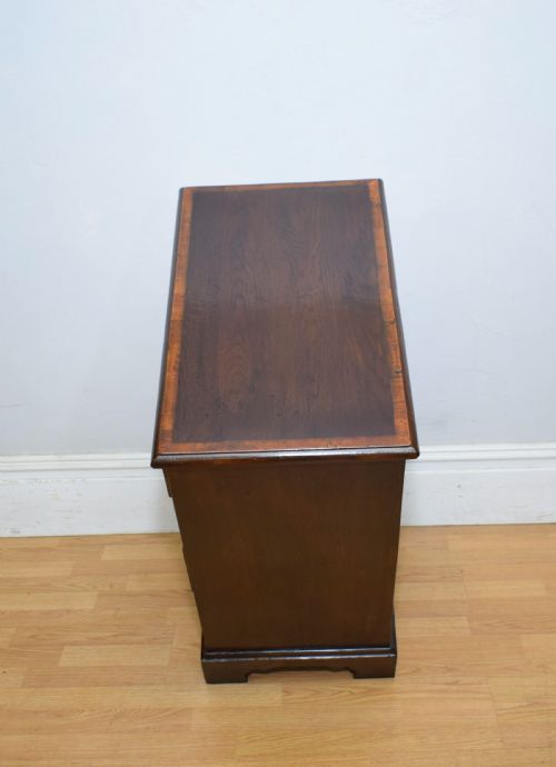 BACHELOR'S CHEST OF DRAWERS - ADDITIONAL PHOTO 15
