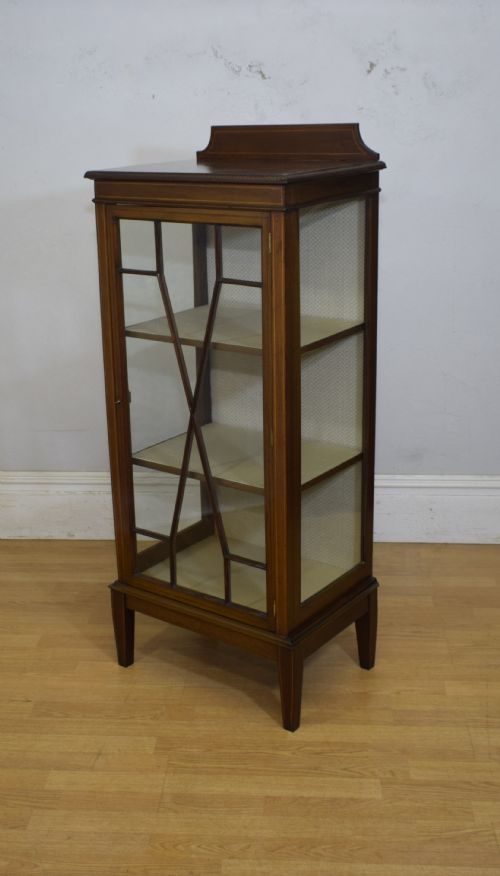 edwardian display cabinet - CATEGORY: ANTIQUE CABINETS - DATED EDWARDIAN