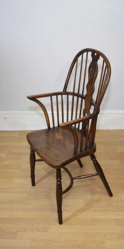 ANTIQUE WINDSOR ARM CHAIR - ADDITIONAL PHOTO 1