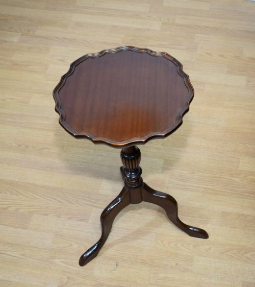 EARLY 20TH CENTURY WINE TABLE - ADDITIONAL PHOTO 7