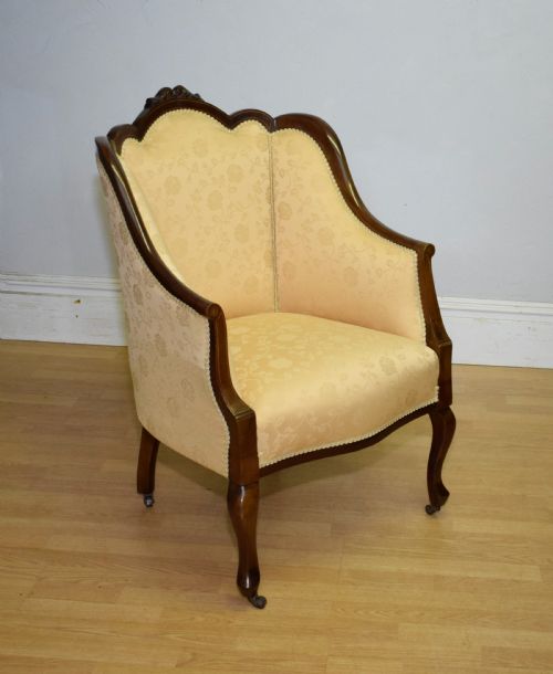 antique victorian armchair - CATEGORY: ANTIQUE CHAIRS - DATED VICTORIAN