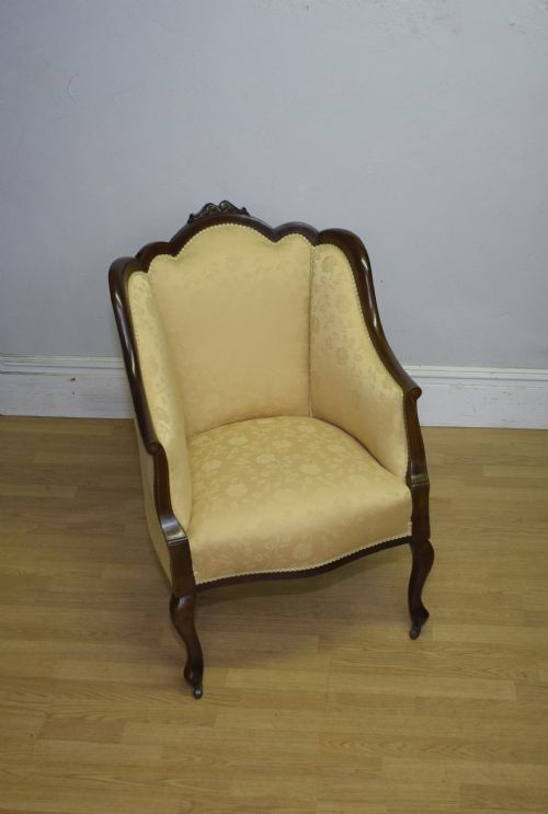 ANTIQUE VICTORIAN ARMCHAIR - ADDITIONAL PHOTO 13