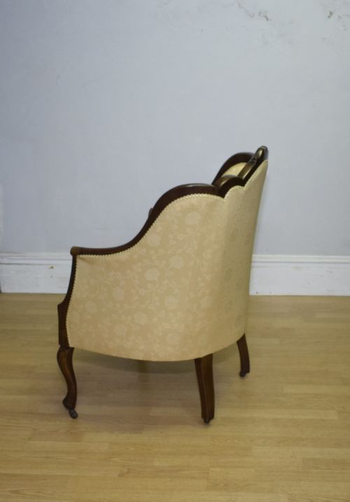 ANTIQUE VICTORIAN ARMCHAIR - ADDITIONAL PHOTO 16