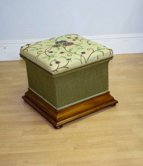 REGENCY OTTOMAN WORK BOX - ADDITIONAL PHOTO 7