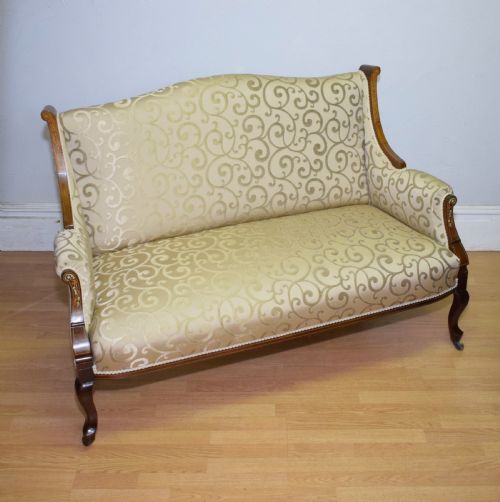 ANTIQUE VICTORIAN SETTEE - ADDITIONAL PHOTO 9