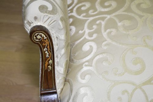 ANTIQUE VICTORIAN SETTEE - ADDITIONAL PHOTO 12