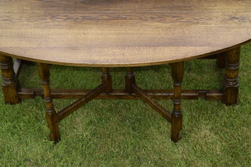 20TH CENTURY IRISH WAKE OVAL DINING TABLE 7FT - ADDITIONAL PHOTO 11