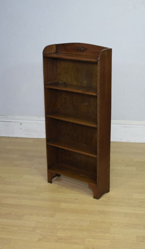 EARLY 20TH CENTURY OAK BOOKCASE - ADDITIONAL PHOTO 1