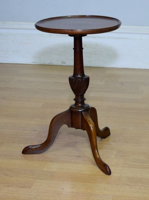 EARLY 20TH CENTURY WINE TABLE - ADDITIONAL PHOTO 5