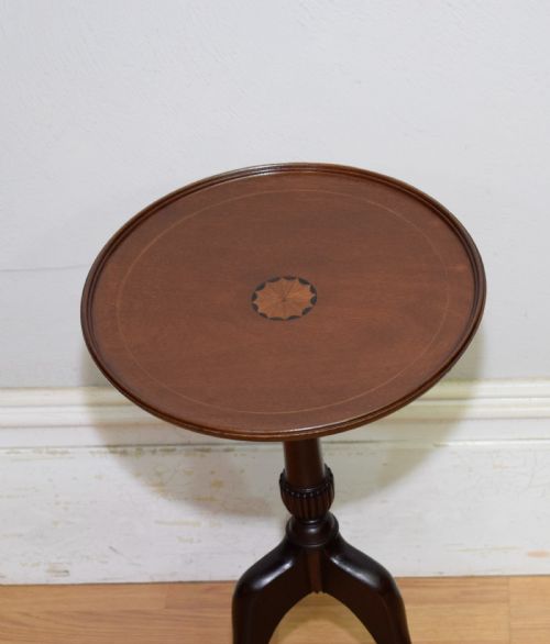 EDWARDIAN INLAID WINE TABLE - ADDITIONAL PHOTO 11