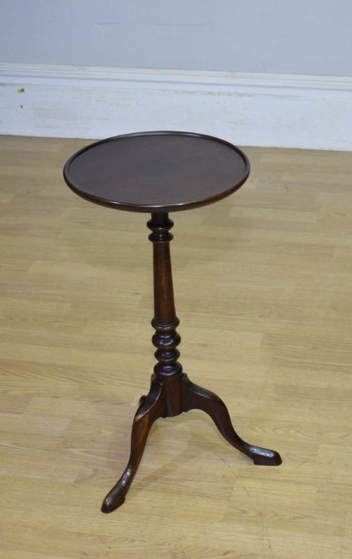 EARLY 20TH CENTURY WINE TABLE - ADDITIONAL PHOTO 3