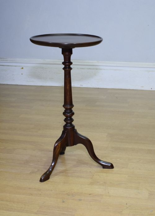 EARLY 20TH CENTURY WINE TABLE - ADDITIONAL PHOTO 4