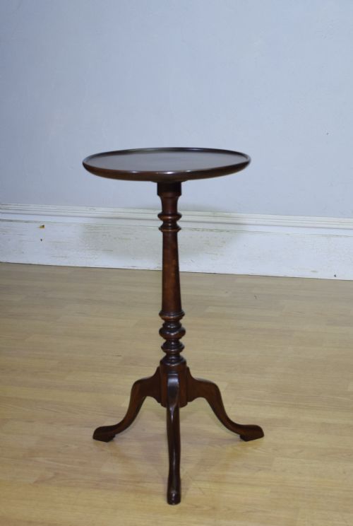 EARLY 20TH CENTURY WINE TABLE - ADDITIONAL PHOTO 7