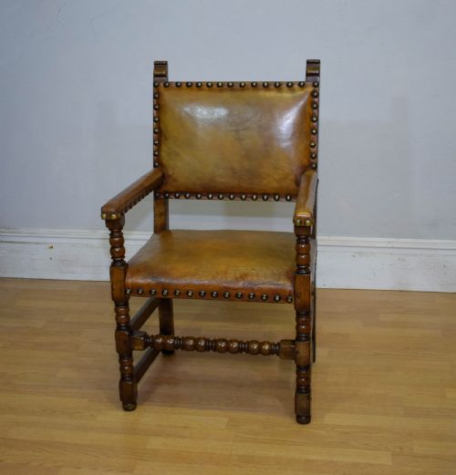 EARLY 20TH CENTURY CARVED OAK ARMCHAIR - ADDITIONAL PHOTO 1