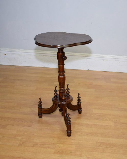 EARLY 20TH CENTURY OAK TRIPOD TABLE - ADDITIONAL PHOTO 1