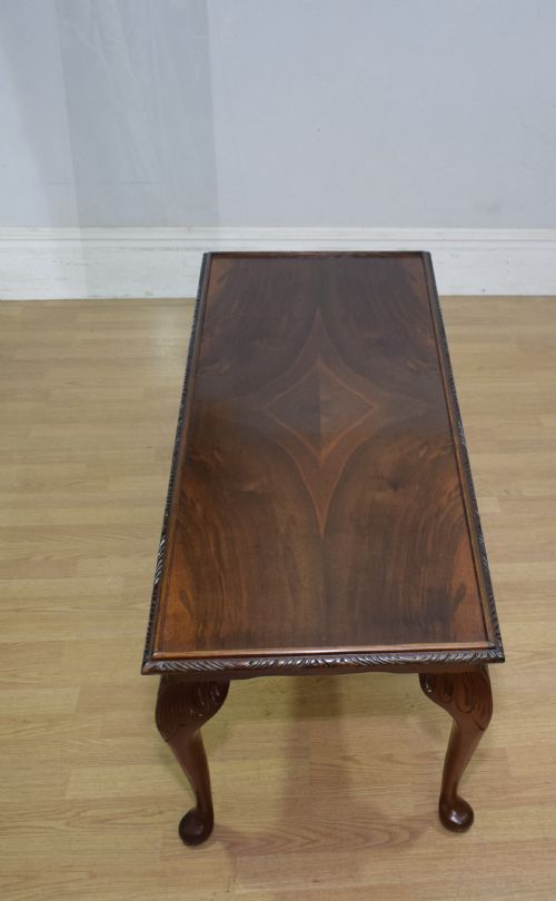 early 20th century walnut coffee table - CATEGORY: ANTIQUE TABLES - DATED 1930