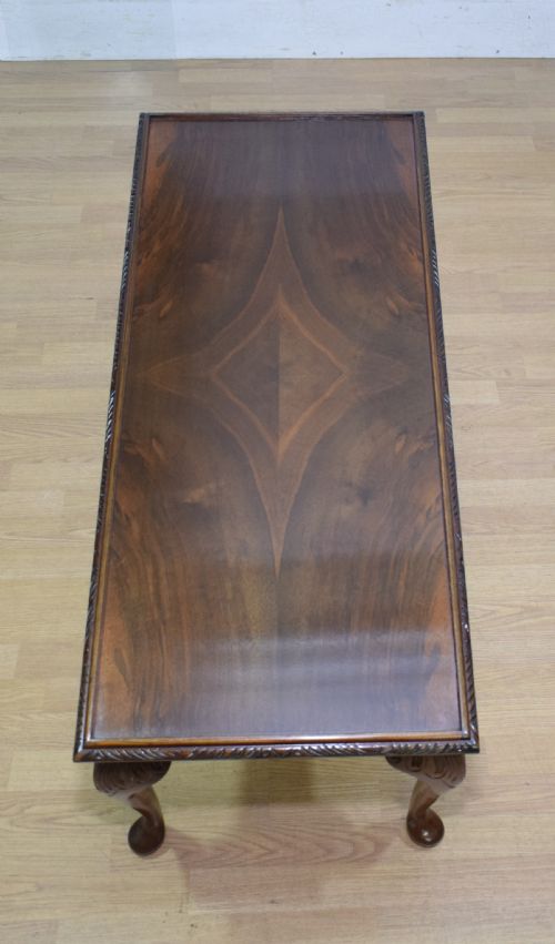 EARLY 20TH CENTURY WALNUT COFFEE TABLE - ADDITIONAL PHOTO 8
