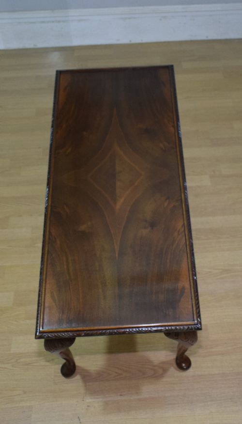 EARLY 20TH CENTURY WALNUT COFFEE TABLE - ADDITIONAL PHOTO 9