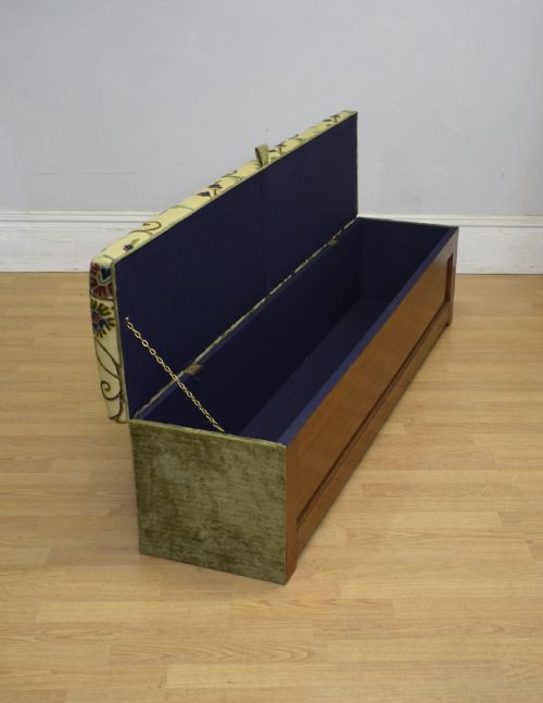 LARGE UPHOLSTERED OTTOMAN - ADDITIONAL PHOTO 14