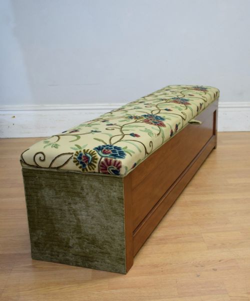 LARGE UPHOLSTERED OTTOMAN - ADDITIONAL PHOTO 17