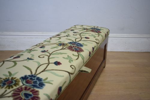 LARGE UPHOLSTERED OTTOMAN - ADDITIONAL PHOTO 20