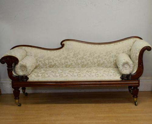 GEORGIAN PERIOD UPHOLSTERED COUCH - ADDITIONAL PHOTO 11