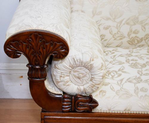 GEORGIAN PERIOD UPHOLSTERED COUCH - ADDITIONAL PHOTO 18