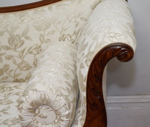 GEORGIAN PERIOD UPHOLSTERED COUCH - ADDITIONAL PHOTO 21
