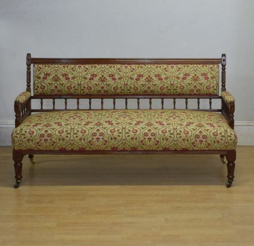 LATE VICTORIAN WALNUT COUCH - ADDITIONAL PHOTO 4