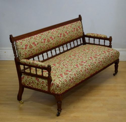 LATE VICTORIAN WALNUT COUCH - ADDITIONAL PHOTO 13