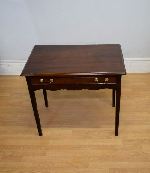 GEORGIAN MAHOGANY LOWBOY - ADDITIONAL PHOTO 3