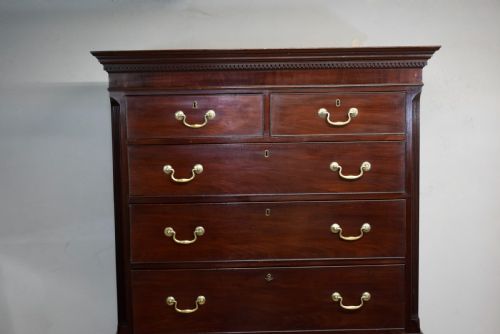 GEORGIAN MAHOGANY CHEST ON CHEST - ADDITIONAL PHOTO 5