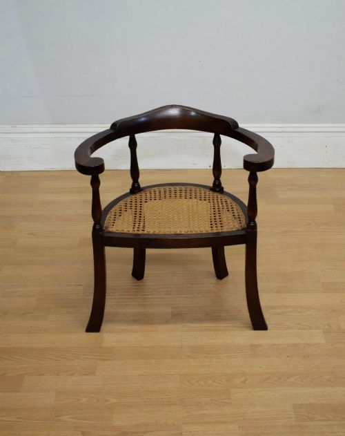 EARLY 20TH CENTURY CHILDS ARMCHAIR - ADDITIONAL PHOTO 1