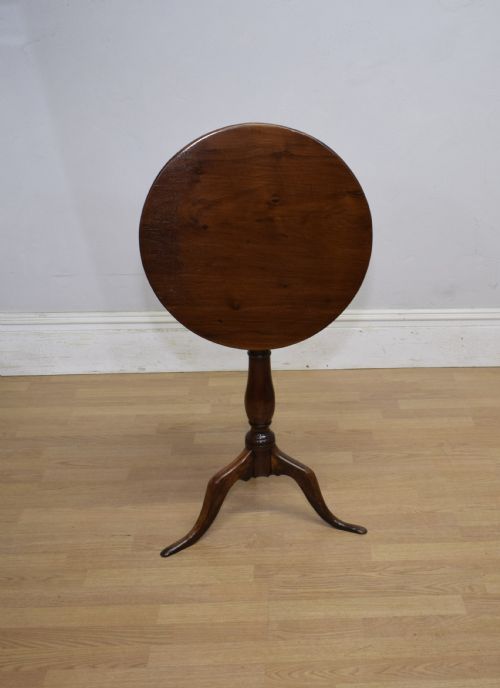 GEORGIAN PERIOD WALNUT TRIPOD TABLE - ADDITIONAL PHOTO 2