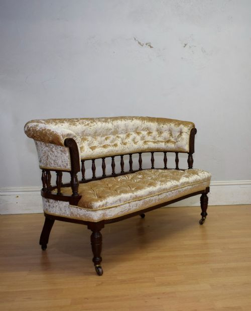 VICTORIAN COUCH SOFA SETTEE - ADDITIONAL PHOTO 3