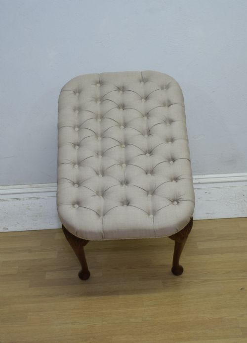EARLY 20TH CENTURY DEEP BUTTONED STOOL - ADDITIONAL PHOTO 8