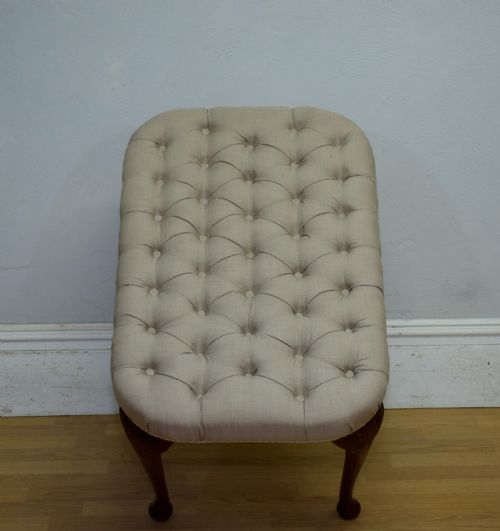 EARLY 20TH CENTURY DEEP BUTTONED STOOL - ADDITIONAL PHOTO 9