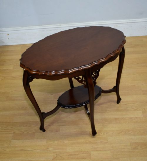 VICTORIAN CENTRE TABLE IN MAHOGANY - ADDITIONAL PHOTO 2