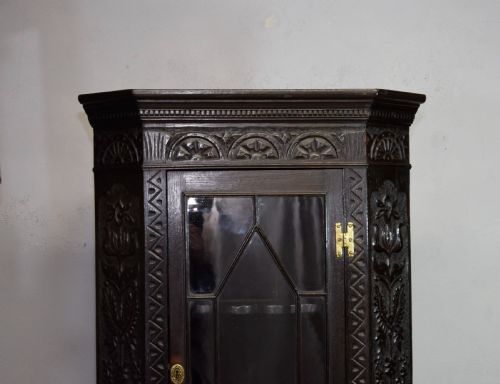 JACOBEAN OAK DISPLAY CABINET - ADDITIONAL PHOTO 5