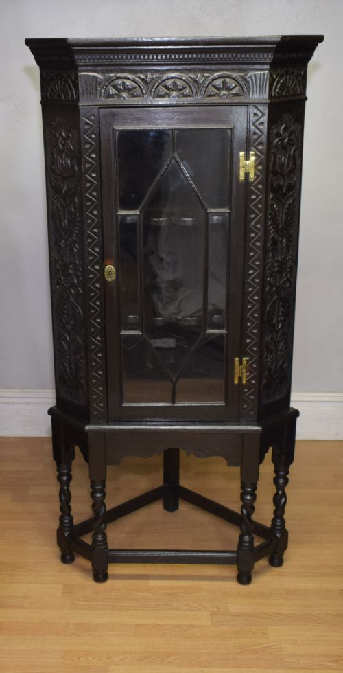 JACOBEAN OAK DISPLAY CABINET - ADDITIONAL PHOTO 11