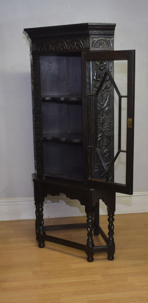 JACOBEAN OAK DISPLAY CABINET - ADDITIONAL PHOTO 14