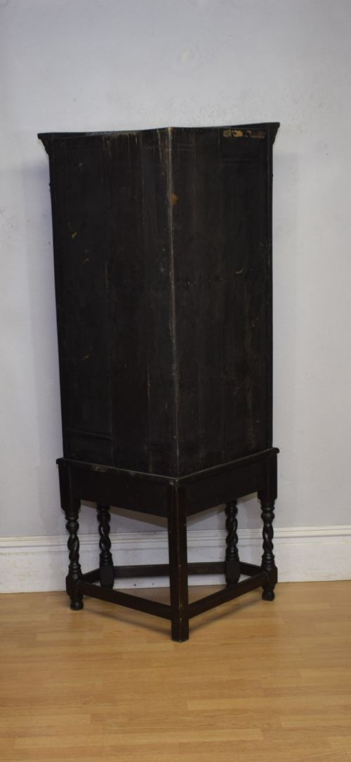 JACOBEAN OAK DISPLAY CABINET - ADDITIONAL PHOTO 17