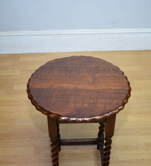 EARLY 20TH CENTURY OAK OCCASIONAL TABLE - ADDITIONAL PHOTO 6