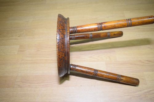 MILKING STOOL FOLK ART - ADDITIONAL PHOTO 8