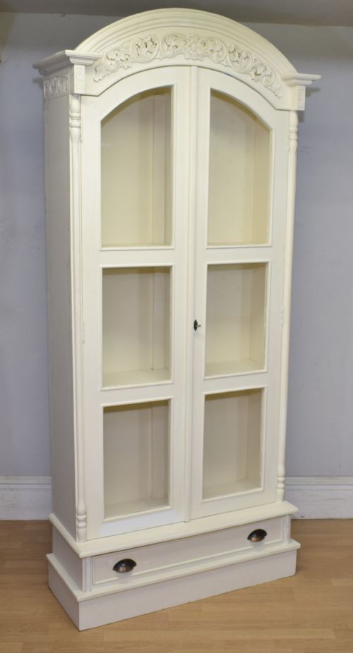early 20th century armoire style french cabinet - CATEGORY: ANTIQUE CABINETS - DATED 1920