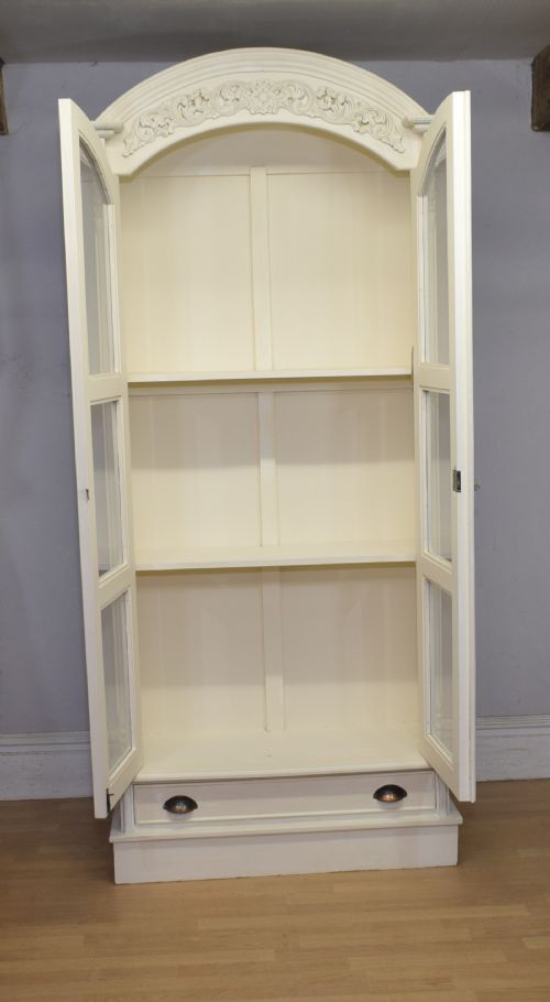 EARLY 20TH CENTURY ARMOIRE STYLE FRENCH CABINET - ADDITIONAL PHOTO 15