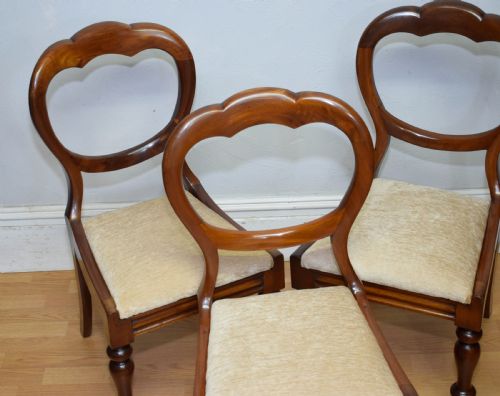 3 REGENCY CROWN BACK DINING CHAIRS - ADDITIONAL PHOTO 3